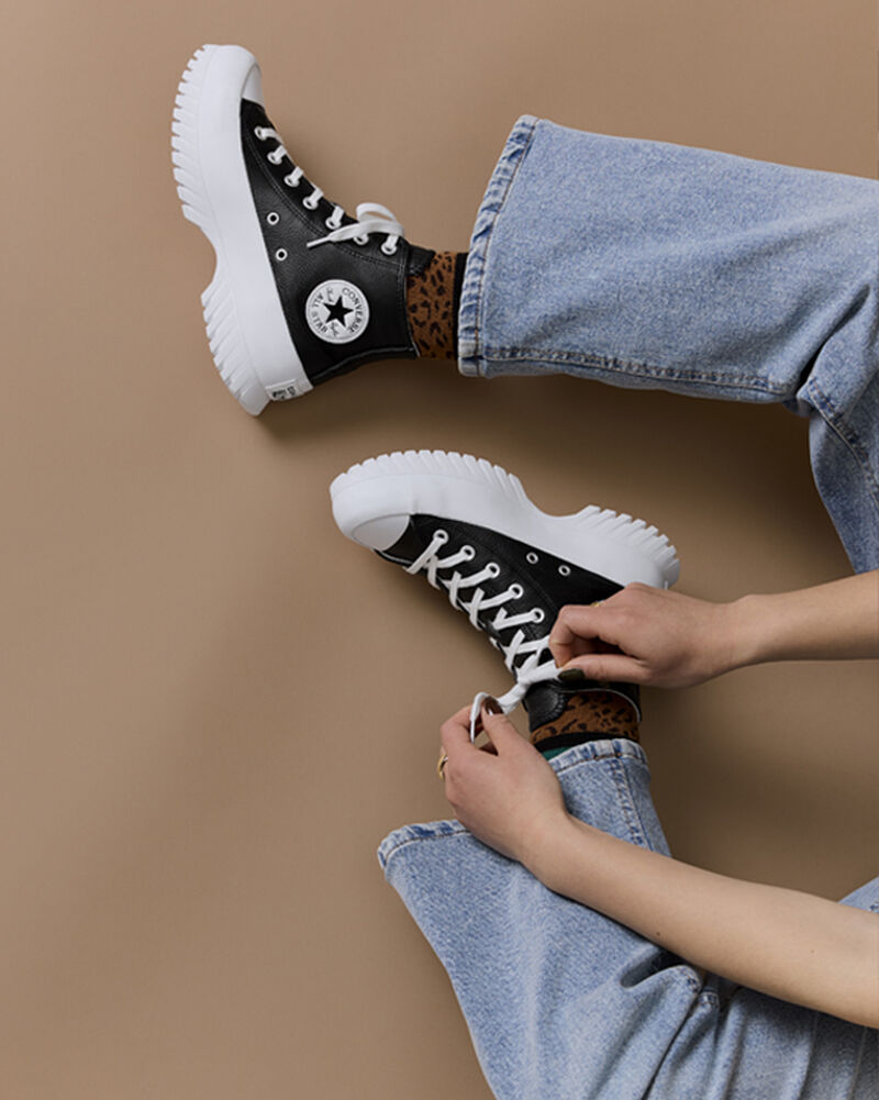 Dámské Boty Na Platformy Converse ​Chuck Taylor All Star Lugged 2.0 Læder Černé Bílé | 1359-BNTYZ