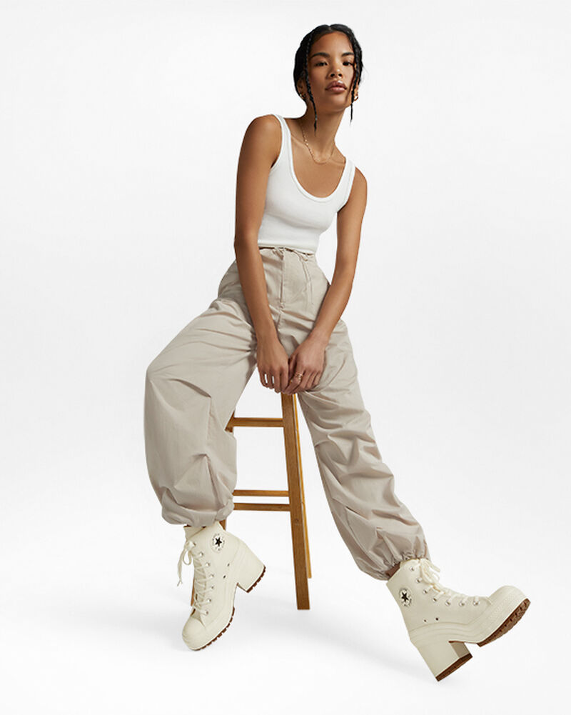 Dámské Boty Na Platformy Converse ​Chuck 70 De Luxe Heel Černé | 2490-LWNQM