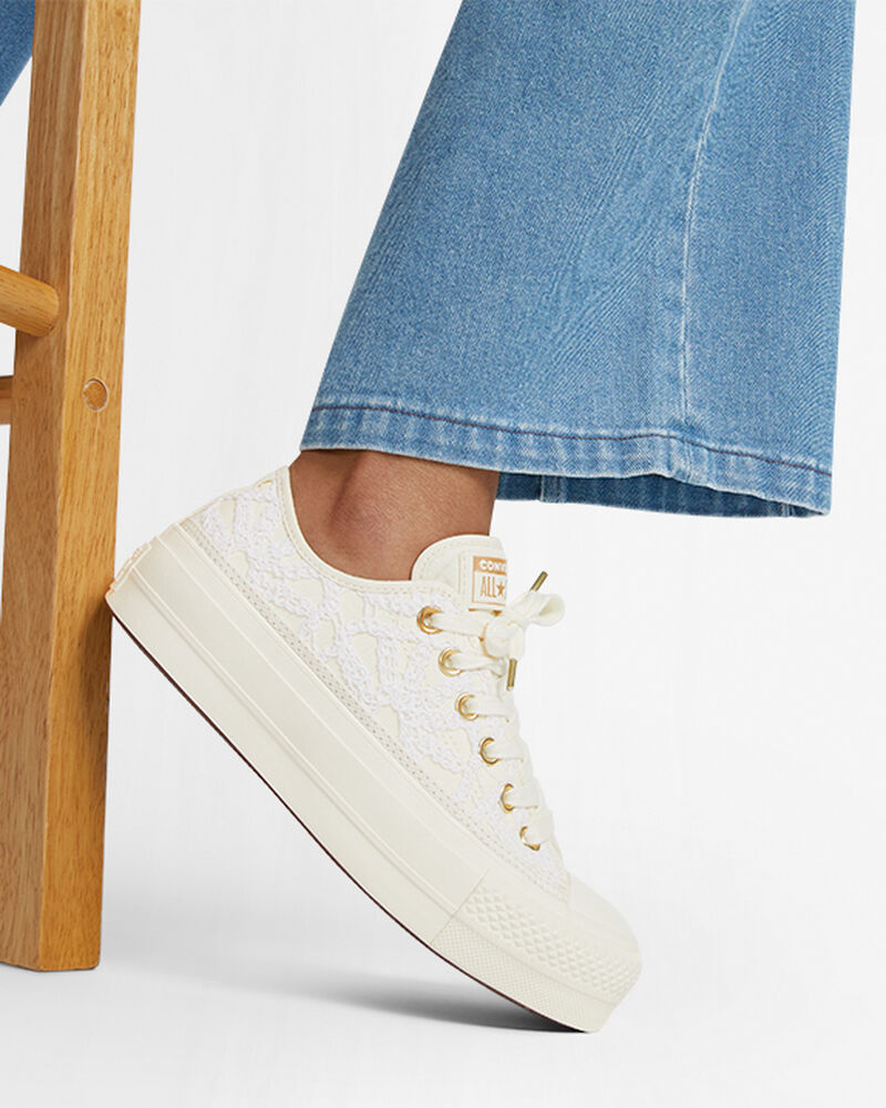 Dámské Boty Na Platformy Converse ​Chuck Taylor All Star Lift Daisy Cord Bílé | 4053-BHENL